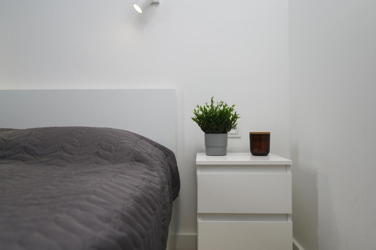 Апартаменты Apartament Blue Brzezno Prostywynajem Gdansk Brzezno Экстерьер фото