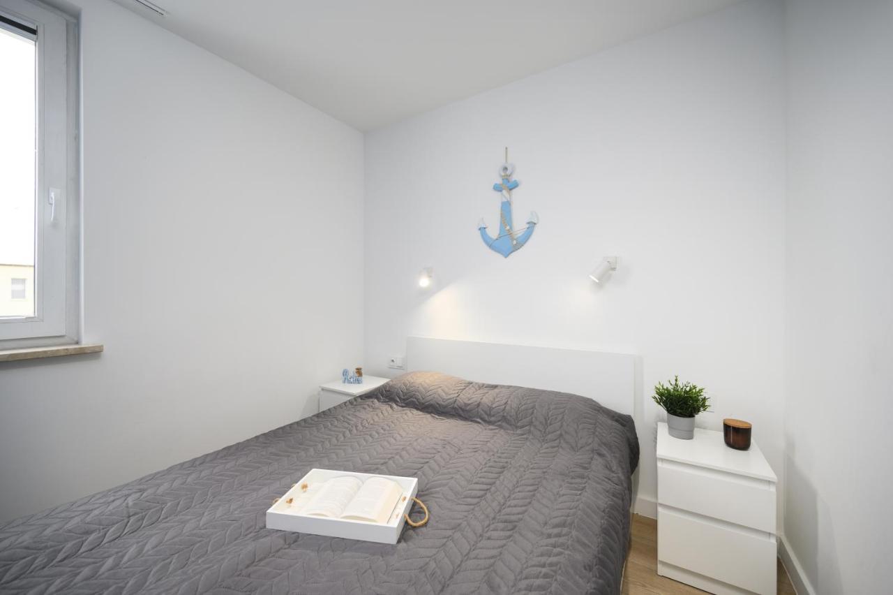 Апартаменты Apartament Blue Brzezno Prostywynajem Gdansk Brzezno Экстерьер фото